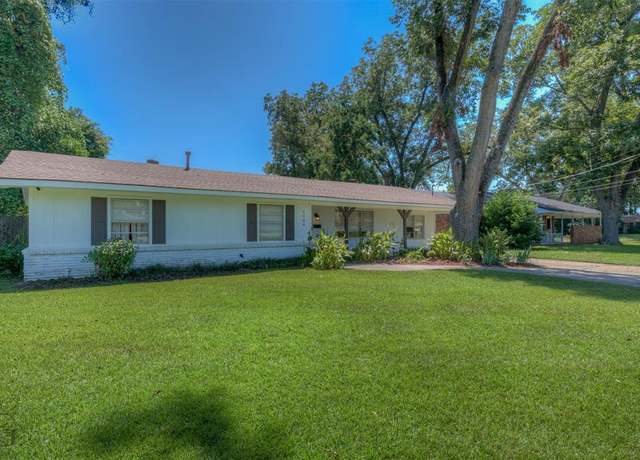 Property at 1206 Pecan Ln, Bossier City, LA 71112, 5 beds, 3 baths