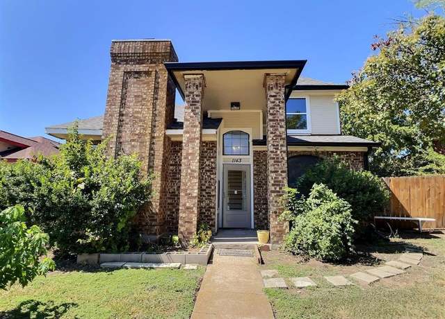 Property at 1143 Castlewood Ct, Desoto, TX 75115, 3 beds, 2 baths