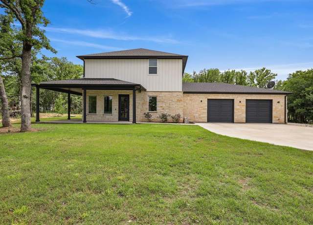 Property at 811 County Road 3451, Paradise, TX 76073, 3 beds, 2.5 baths
