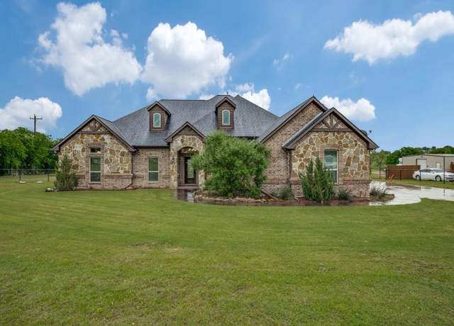 Property at 12280 Marion Rd, Sanger, TX 76266, 4 beds, 2.5 baths