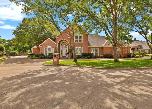 Property at 5503 Arch Bridge Ct, Arlington, TX 76017, 5 beds, 5 baths