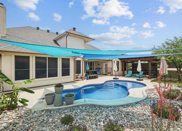 Property at 10701 Los Rios Dr, Fort Worth, TX 76179, 4 beds, 3 baths