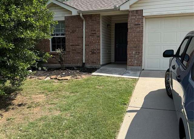 Property at 833 San Miguel Trl, Fort Worth, TX 76052, 3 beds, 2 baths