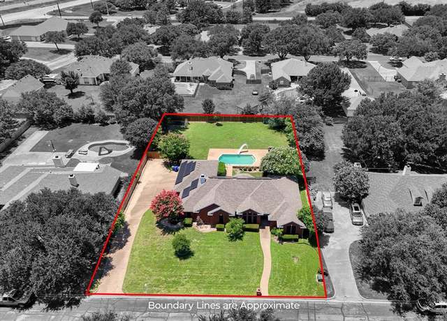 Property at 1005 Prairie Ln, Mcgregor, TX 76657, 4 beds, 3 baths