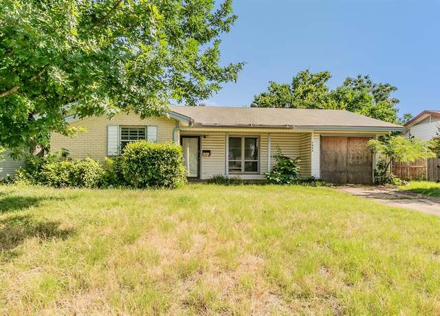 Property at 1806 Anderson St, Irving, TX 75062, 3 beds, 1 bath
