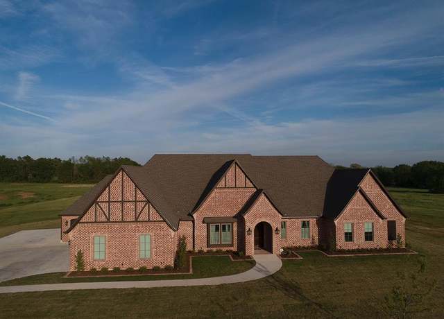 Property at 20189 County Road 178, Flint, TX 75762, 5 beds, 3.5 baths