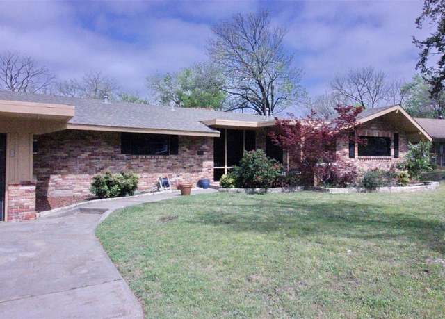 Property at 647 Monssen Dr, Dallas, TX 75224, 3 beds, 2.5 baths