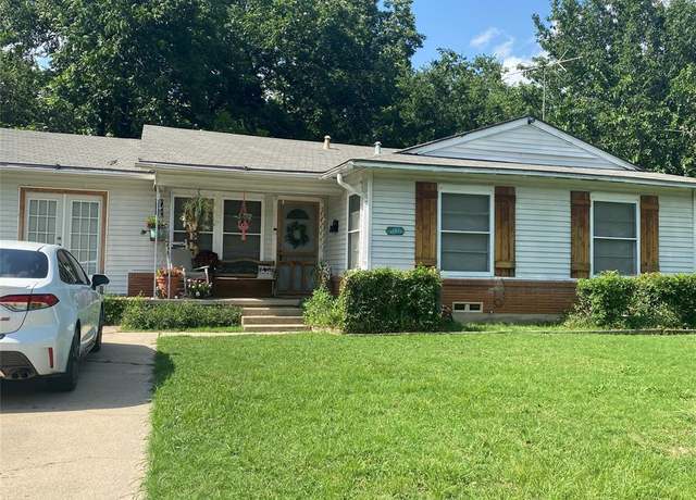 Property at 1012 Cordell St, Denton, TX 76201, 2 beds, 1 bath