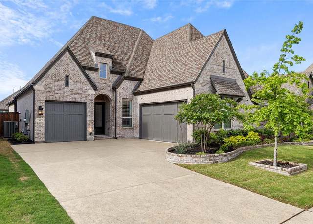 Property at 541 Petrel Dr, Rockwall, TX 75087, 3 beds, 3.5 baths