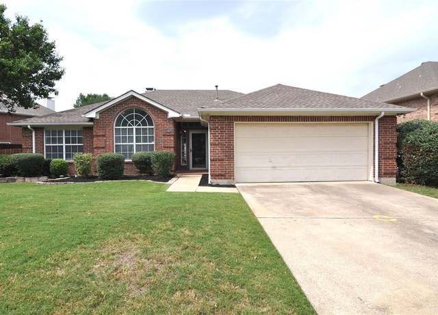Property at 2408 Telluride Dr, Flower Mound, TX 75028, 3 beds, 2 baths