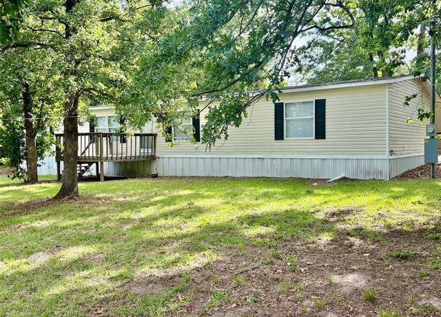 Property at 437 Maple Dr, Murchison, TX 75778, 4 beds, 2 baths