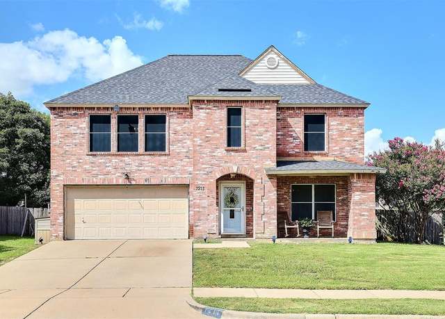Property at 7211 Port Phillip Dr, Arlington, TX 76002, 4 beds, 2.5 baths