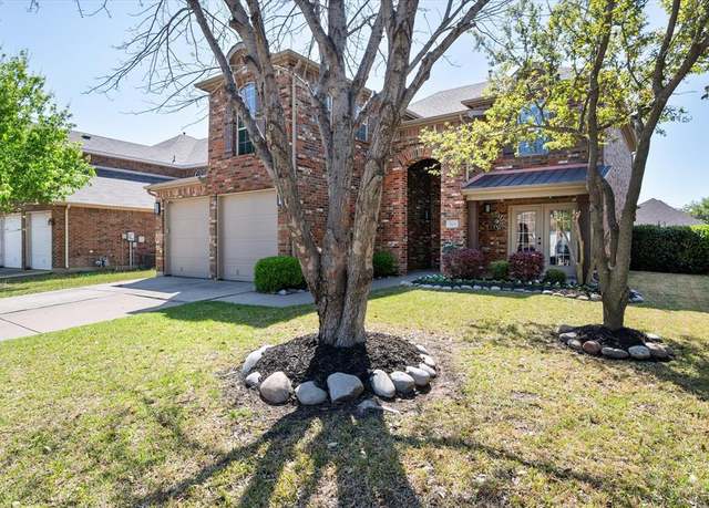 Property at 2815 S Serrano, Grand Prairie, TX 75054, 4 beds, 2.5 baths