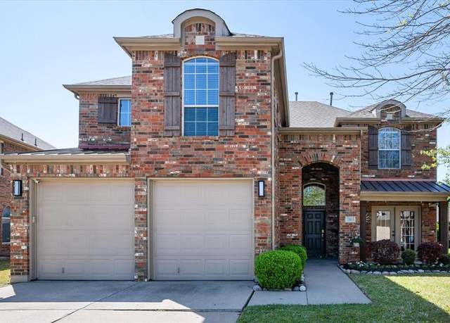Property at 2815 S Serrano, Grand Prairie, TX 75054, 4 beds, 2.5 baths
