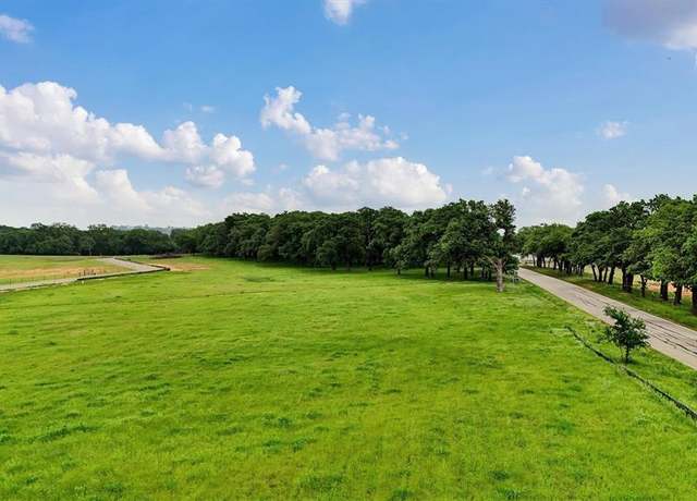 Property at 1549 Park St, Azle, TX 76020