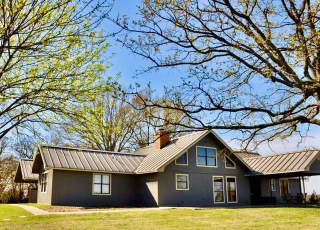 Property at 922 County Road 4779, Sulphur Springs, TX 75482, 3 beds, 2 baths