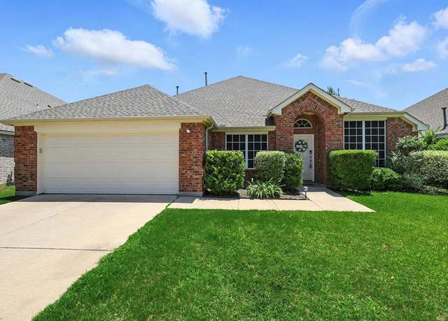 Property at 12032 Vienna Apple Rd, Fort Worth, TX 76244, 4 beds, 2 baths