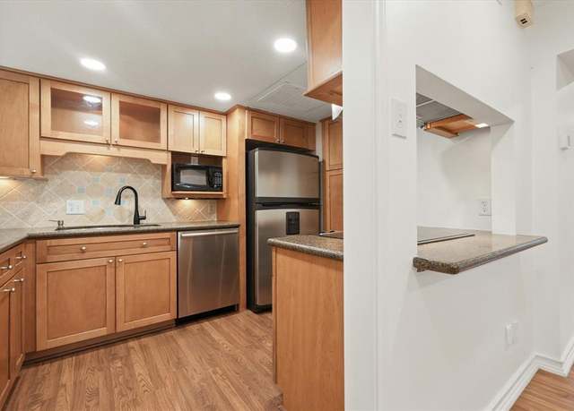 Property at 6466 Bordeaux Ave #6466, Dallas, TX 75209, 2 beds, 1.5 baths