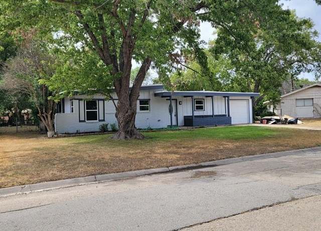 Property at 1102 Sproles Dr, Benbrook, TX 76126, 3 beds, 1 bath