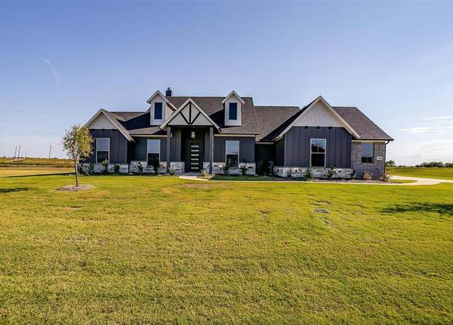 Property at 4540 Matador Ranch Ct, Waxahachie, TX 75165, 4 beds, 3 baths