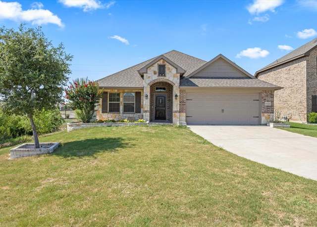 Property at 1920 Arroyo Verde Trl, Fort Worth, TX 76131, 4 beds, 2 baths