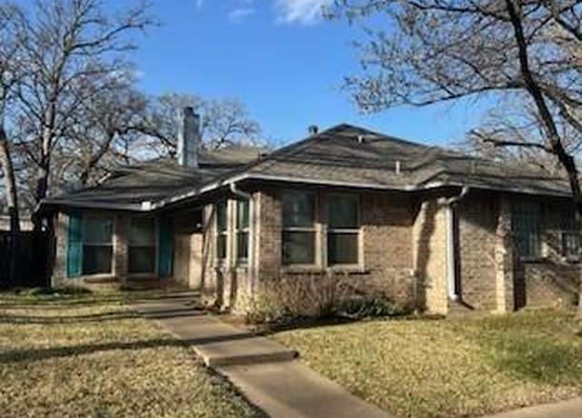 Property at 1003 W Lovers Ln, Arlington, TX 76013, 3 beds, 2.5 baths