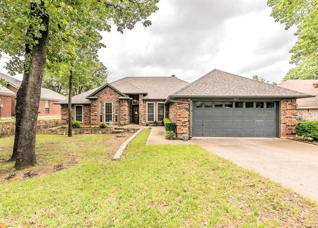Property at 7917 Kendra Ln, North Richland Hills, TX 76182, 4 beds, 3 baths