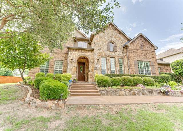 Property at 1579 North Hills Dr, Rockwall, TX 75087, 4 beds, 3 baths