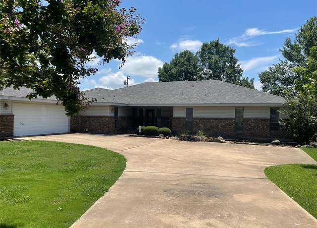 Property at 6 Pringle Ln, Rockwall, TX 75087, 3 beds, 2.5 baths
