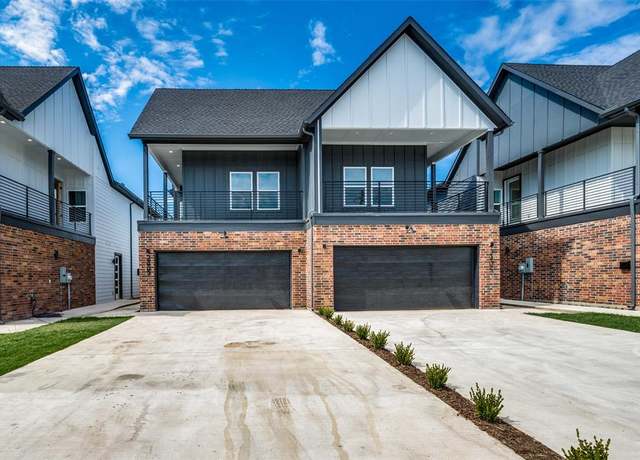 Property at 2418 Merlin St, Dallas, TX 75215, 3 beds, 2.5 baths