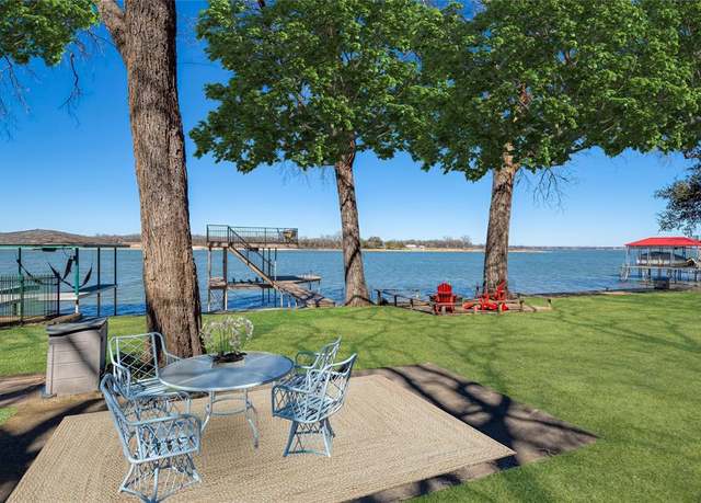 Property at 400 Driftwood Ct, Azle, TX 76020, 3 beds, 3.5 baths