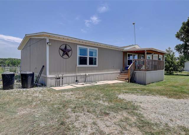 Property at 199 Heien Ct, Boyd, TX 76023, 5 beds, 3 baths