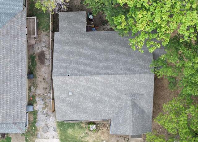 Property at 3104 Pennsylvania Ave, Dallas, TX 75215, 3 beds, 2 baths