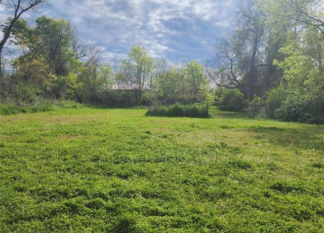Property at 2927 Wellington St, Greenville, TX 75401