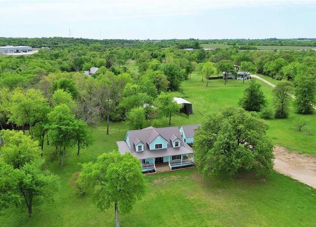 Property at 3147 US Hwy 67, Sulphur Springs, TX 75482, 4 beds, 3.5 baths