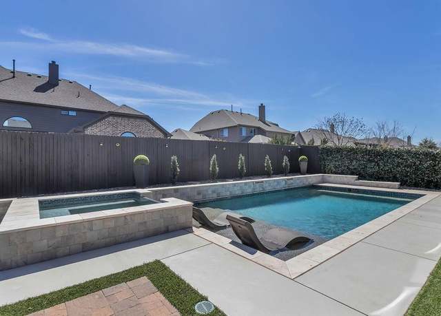 Property at 2260 Hideaway Pointe Dr, Little Elm, TX 75068, 5 beds, 4.5 baths