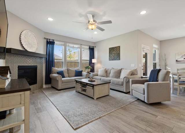 Property at 2819 Redbud Ln, Melissa, TX 75454, 4 beds, 3 baths