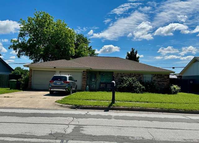 Property at 5704 Newman Dr, North Richland Hills, TX 76180, 3 beds, 2 baths