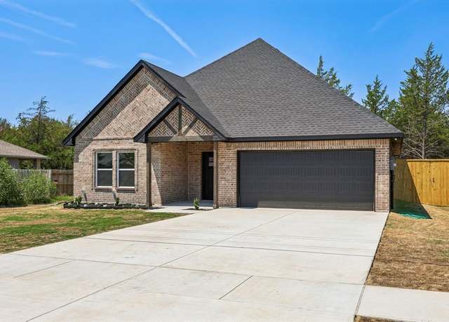 Property at 5930 Colorado St, Greenville, TX 75402, 3 beds, 2 baths