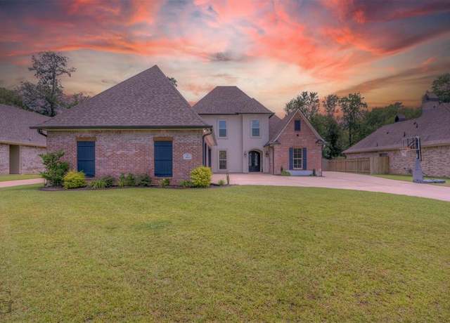 Property at 444 Long Acre Dr, Bossier City, LA 71111, 4 beds, 3 baths