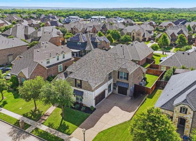 Property at 2812 Castlereach St, Trophy Club, TX 76262, 4 beds, 3.5 baths