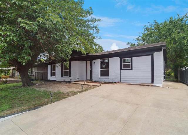 Property at 730 Bimebella Ln, Dallas, TX 75211, 4 beds, 2 baths