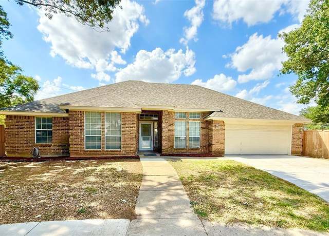Property at 2201 Greendale Ct, Bedford, TX 76022, 4 beds, 2 baths