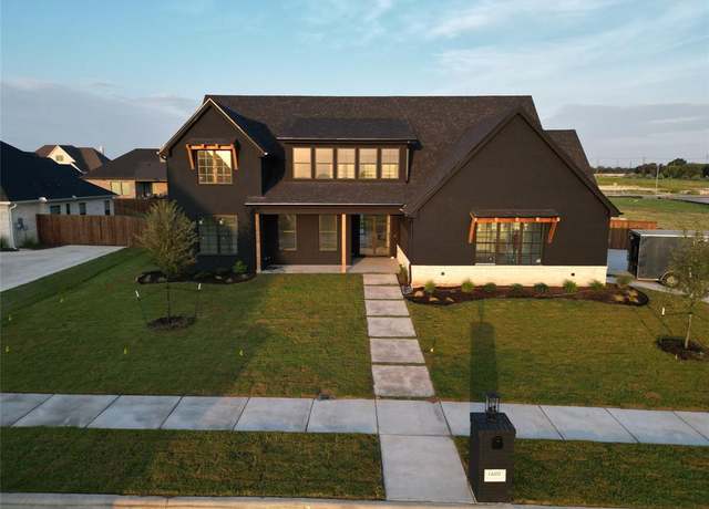 Property at 14000 RW Ct, Woodway, TX 76712, 5 beds, 3.5 baths