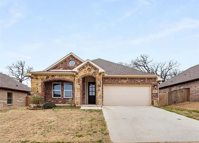 Property at 964 Ben Dr, Springtown, TX 76082, 4 beds, 2 baths