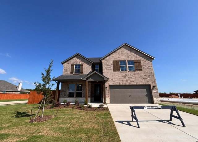 Property at 1940 Velora Dr, Fort Worth, TX 76052, 5 beds, 3.5 baths