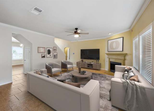 Property at 1301 Taren Trl, Wylie, TX 75098, 4 beds, 2.5 baths