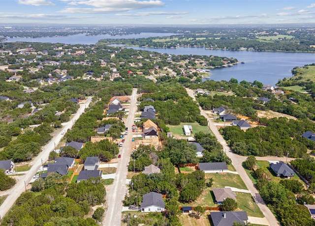 Property at 5637 Mesa Loop, Granbury, TX 76048