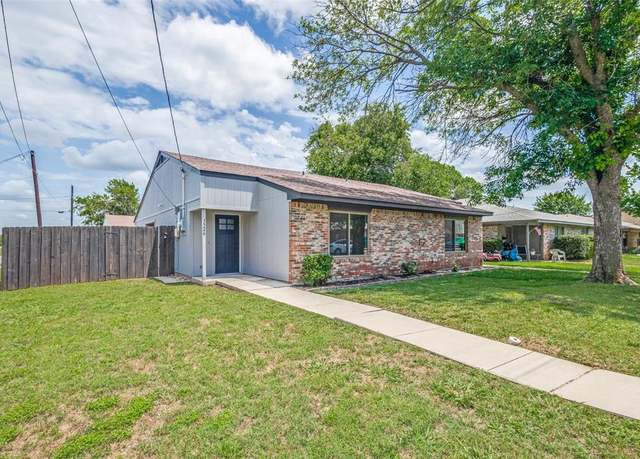 Property at 3326 Gardenview Cir, Denton, TX 76207, 2 beds, 2 baths