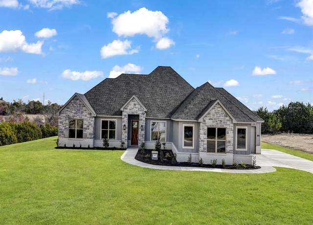 Property at 170 Fan Mill Trl, Weatherford, TX 76085, 4 beds, 2.5 baths
